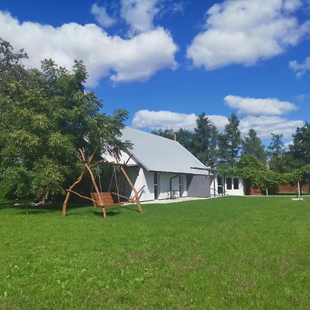 Agrochalupki Apartman Korczowa Kültér fotó