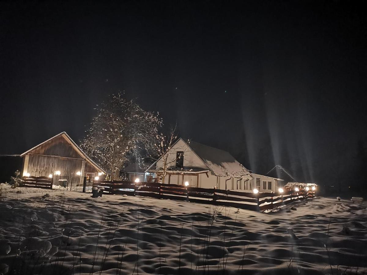 Agrochalupki Apartman Korczowa Kültér fotó
