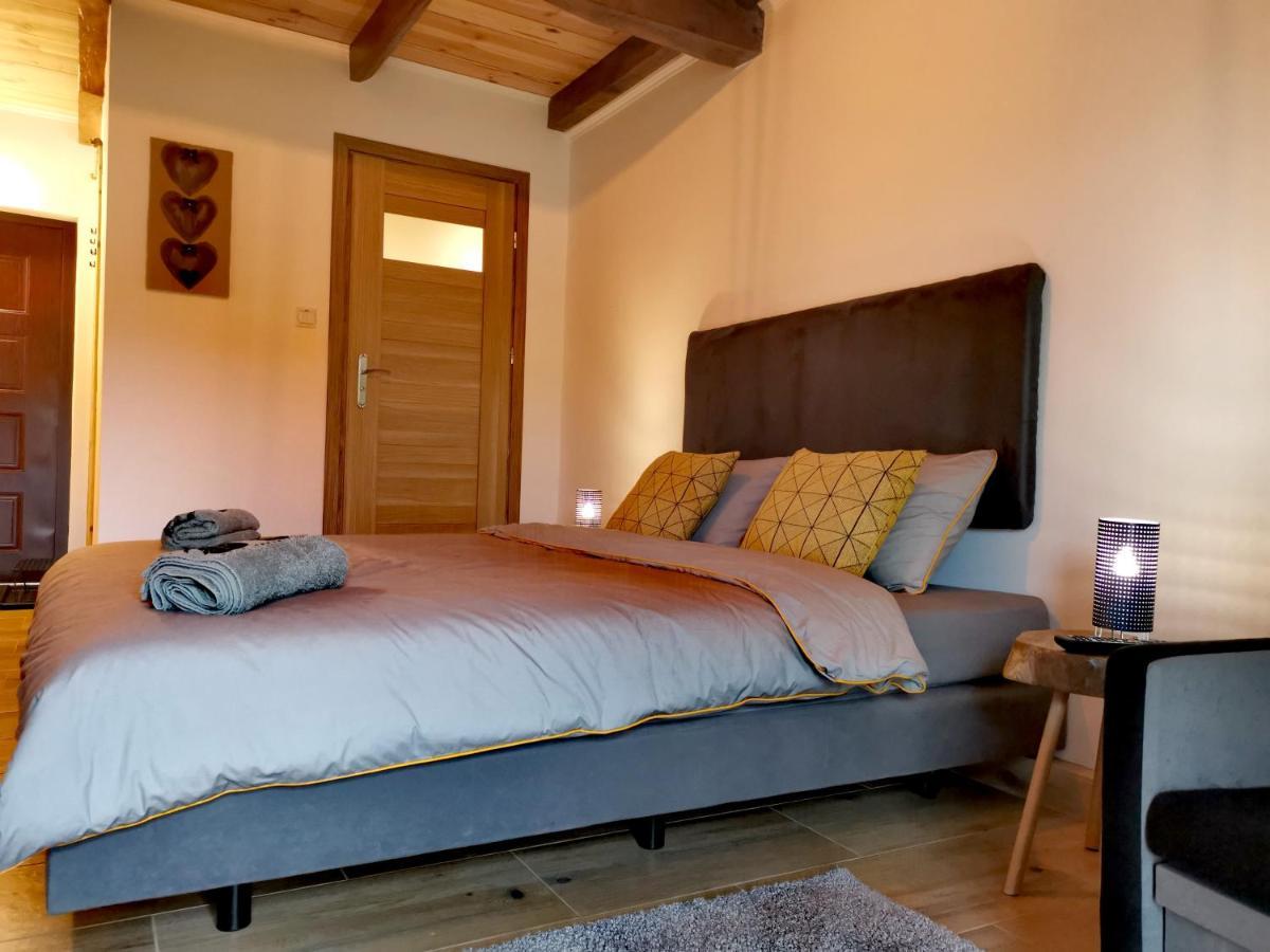 Agrochalupki Apartman Korczowa Kültér fotó