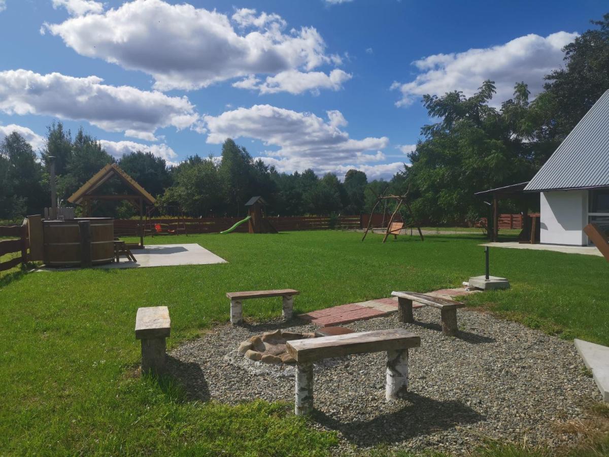 Agrochalupki Apartman Korczowa Kültér fotó