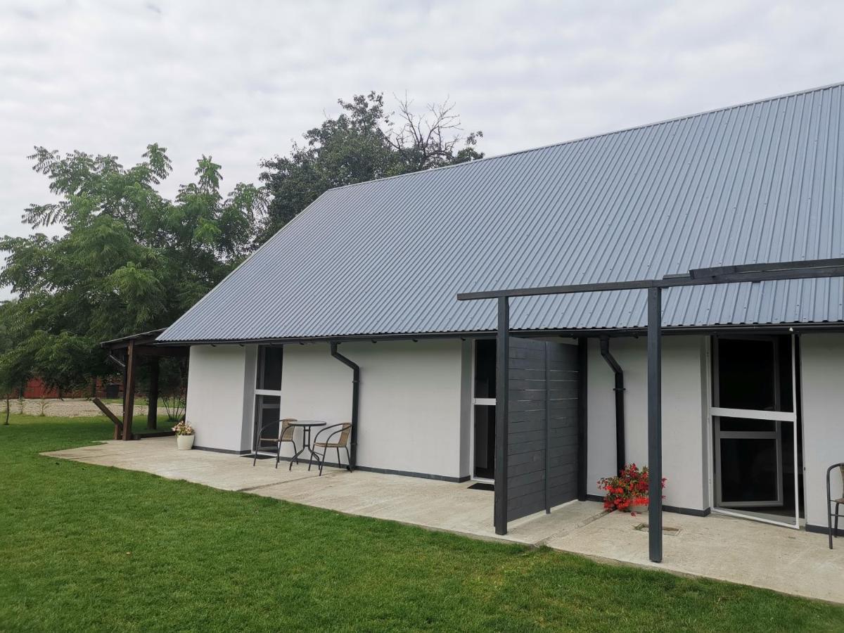 Agrochalupki Apartman Korczowa Kültér fotó